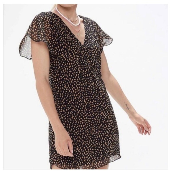 Urban Outfitters Rosalee V-Neck Flutter Sleeves A-line Mini Dress Black Sz M - Picture 2 of 16